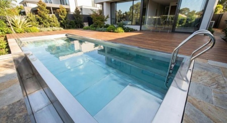 Pourquoi choisir une piscine en inox &agrave; Luzillat ?